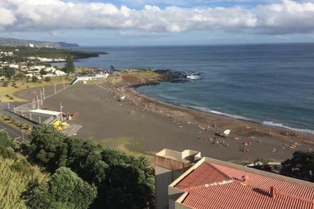 Lila Ocean View Apartment Ponta Delgada Buitenkant foto